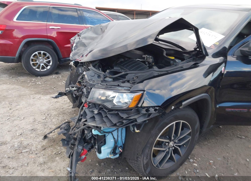 2017 JEEP GRAND CHEROKEE TRAILHAWK 4X4 VIN: 1C4RJFLG3HC621968