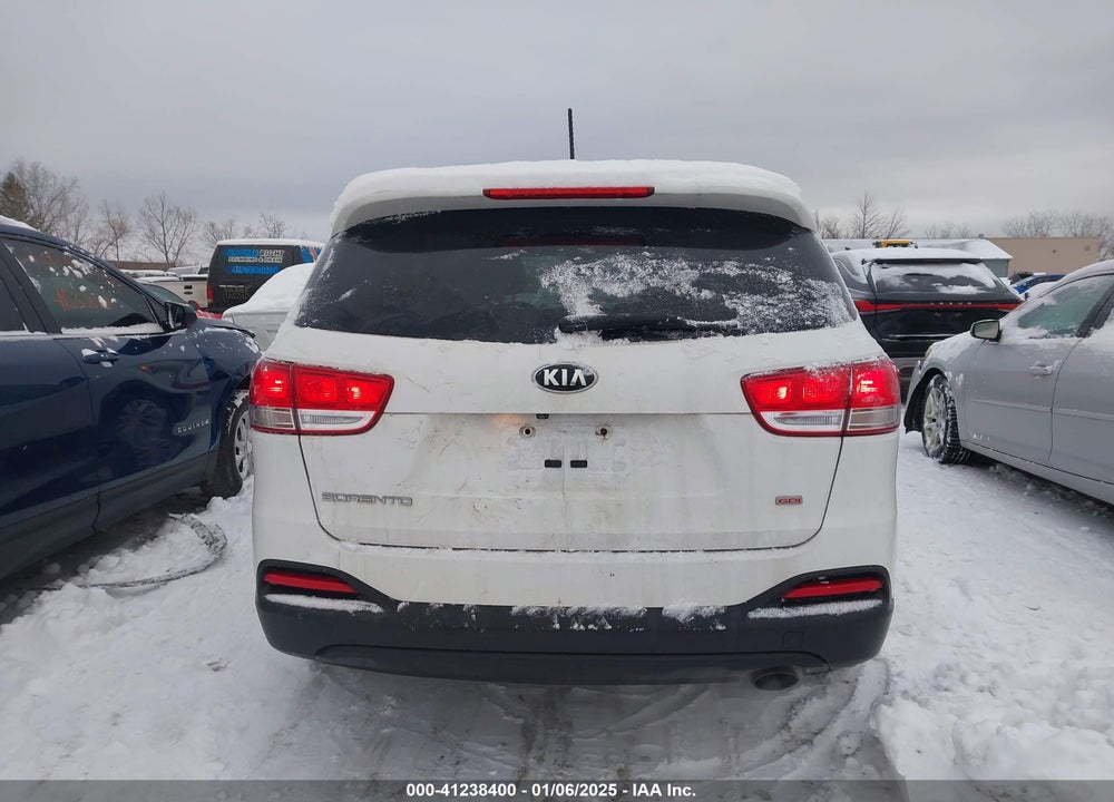 2016 KIA SORENTO VIN: 5XYPGDA36GG165811
