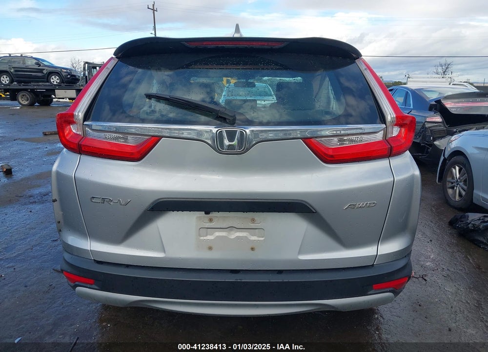 2018 HONDA CR-V LX VIN: 2HKRW6H39JH207465
