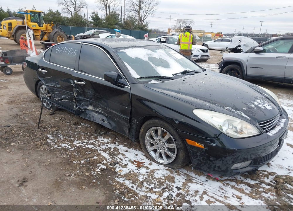 2003 LEXUS ES 300 VIN: JTHBF30G135038526