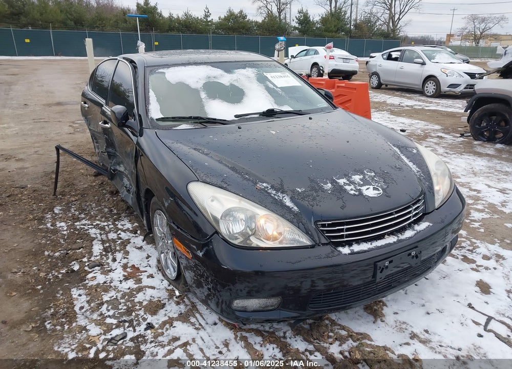2003 LEXUS ES 300 VIN: JTHBF30G135038526