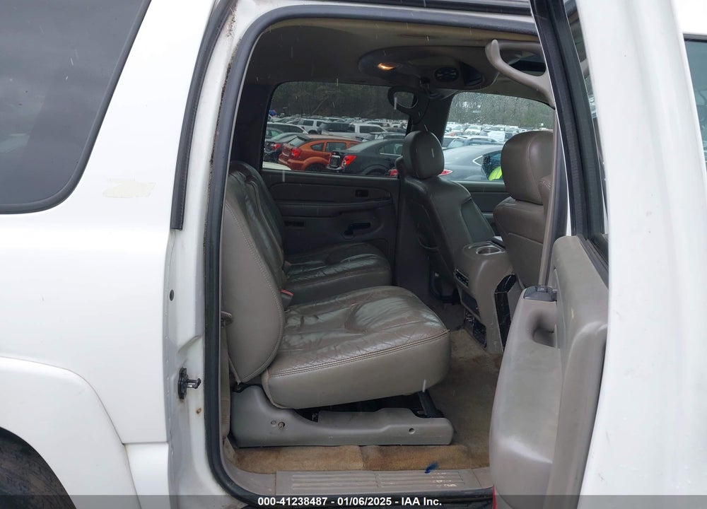 2004 CHEVROLET SUBURBAN 1500 Z71 VIN: 3GNFK16Z74G154522