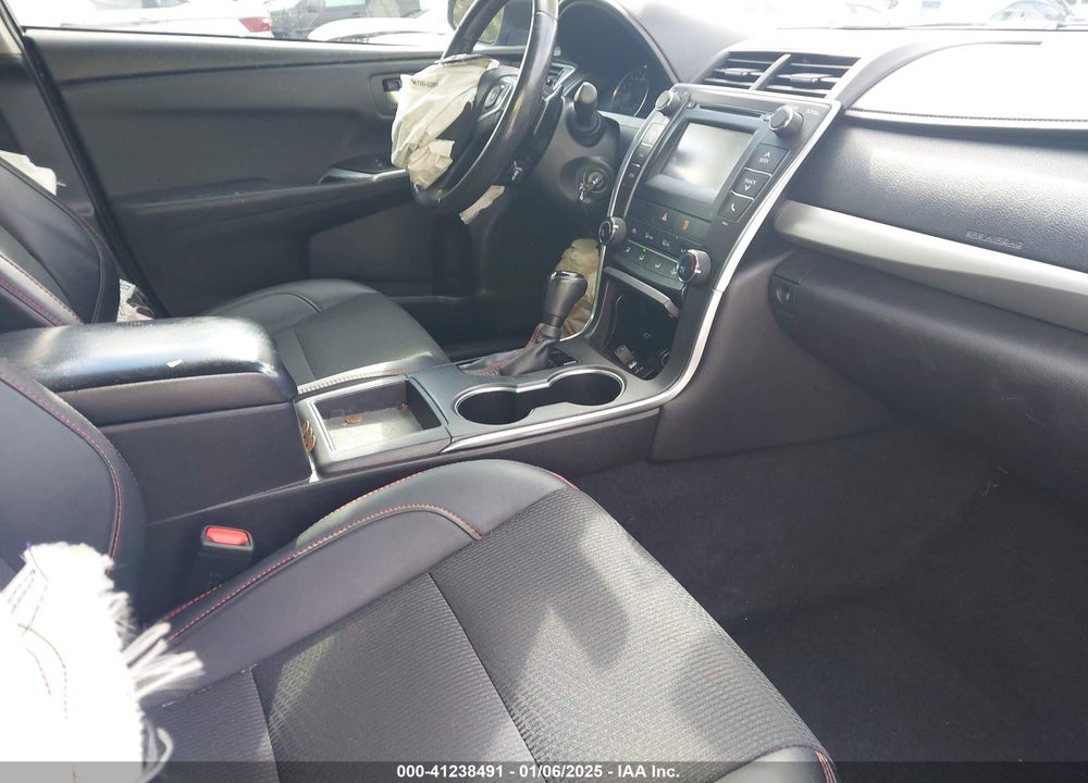 2017 TOYOTA CAMRY SE VIN: 4T1BF1FK1HU774554