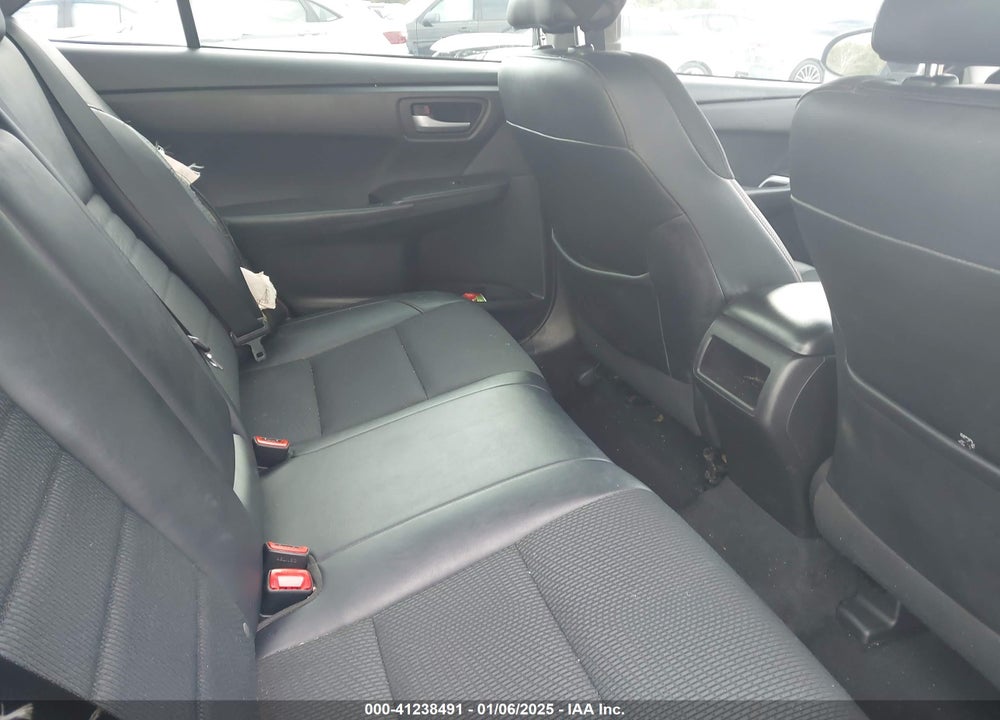 2017 TOYOTA CAMRY SE VIN: 4T1BF1FK1HU774554