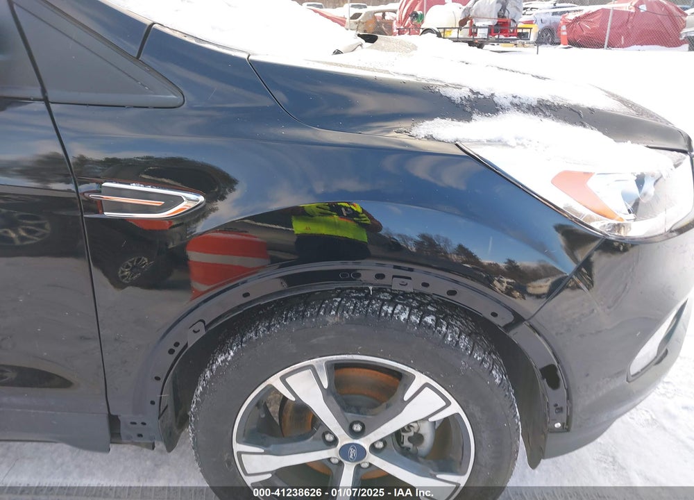 2018 FORD ESCAPE SEL VIN: 1FMCU9HD1JUB37385