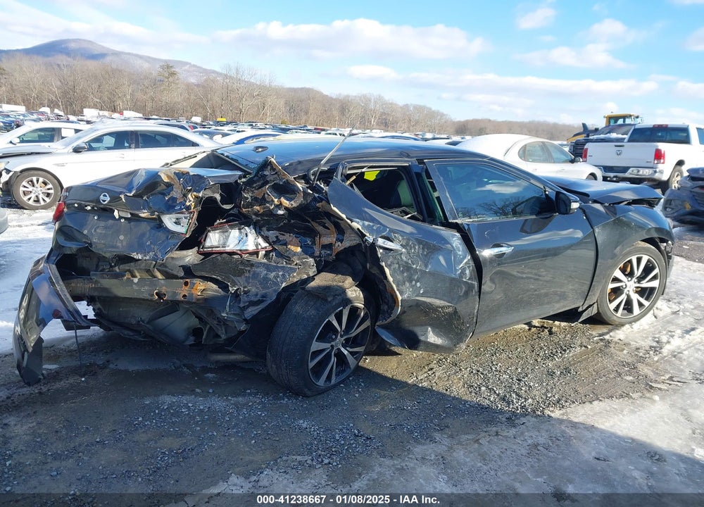 2018 NISSAN MAXIMA VIN: 1N4AA6AP3JC400852