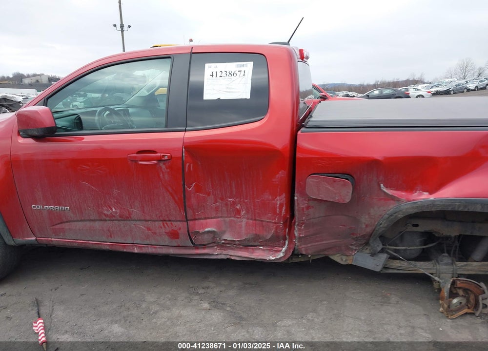 2015 CHEVROLET COLORADO VIN: 1GCHTCE39F1268255