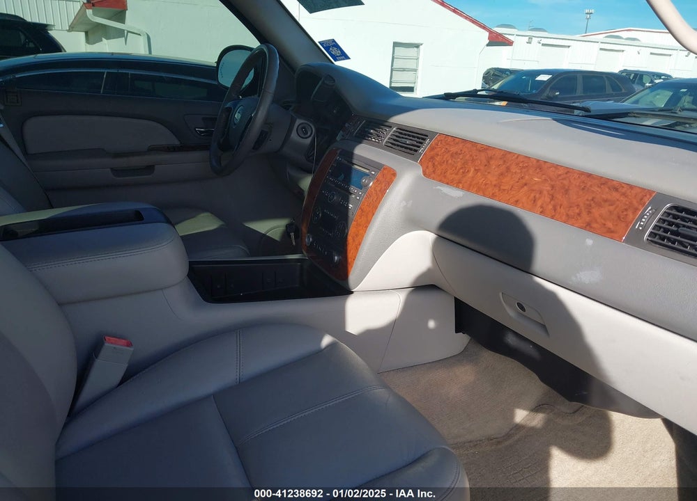 2007 CHEVROLET AVALANCHE 1500 LT VIN: 3GNEC12017G270092