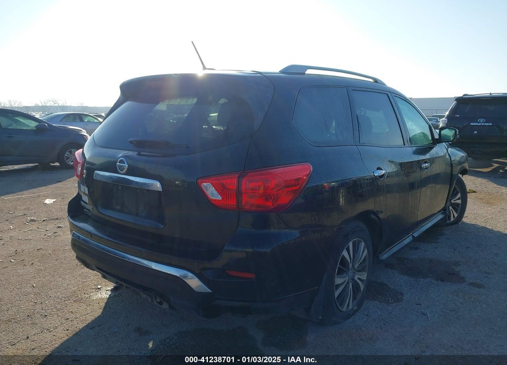 2017 NISSAN PATHFINDER VIN: 5N1DR2MM4HC648432