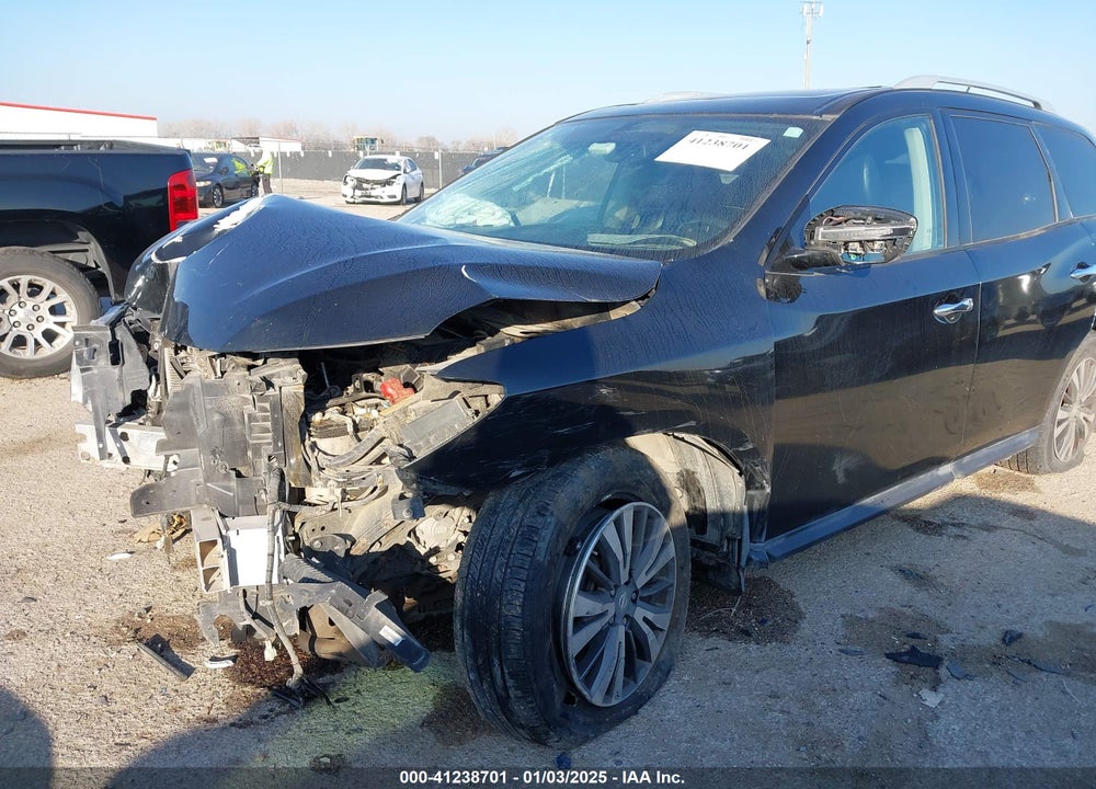 2017 NISSAN PATHFINDER VIN: 5N1DR2MM4HC648432