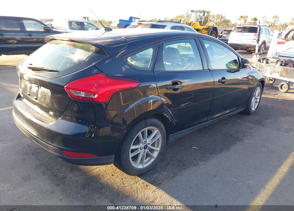 2017 FORD FOCUS VIN: 1FADP3K24HL301643