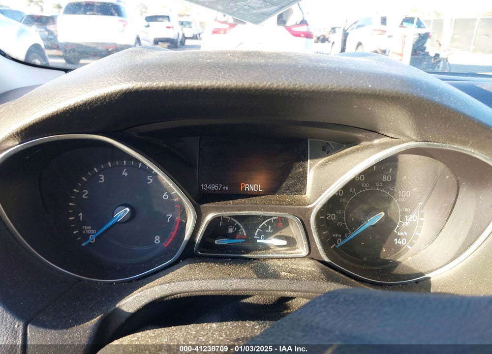 2017 FORD FOCUS VIN: 1FADP3K24HL301643