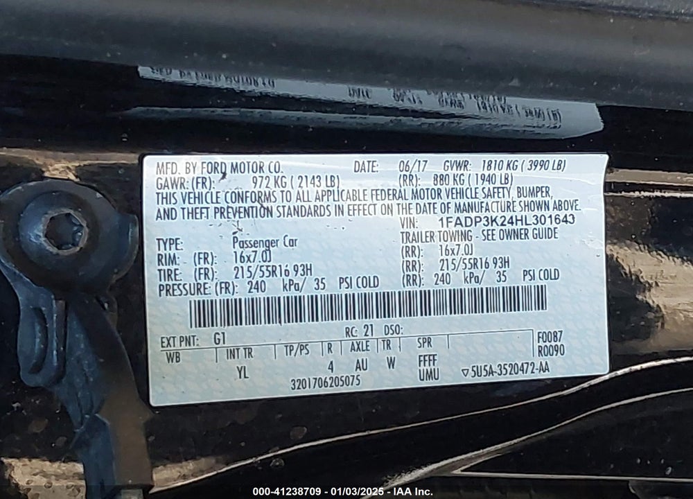 2017 FORD FOCUS VIN: 1FADP3K24HL301643