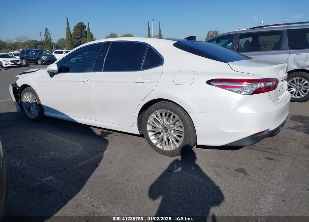 2019 TOYOTA CAMRY VIN: 4T1B11HK7KU789014