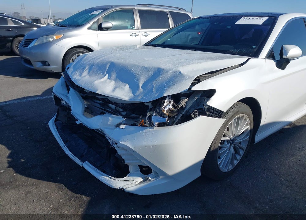 2019 TOYOTA CAMRY VIN: 4T1B11HK7KU789014