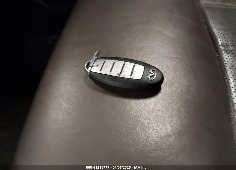 2013 INFINITI JX35 VIN: 5N1AL0MM8DC300880