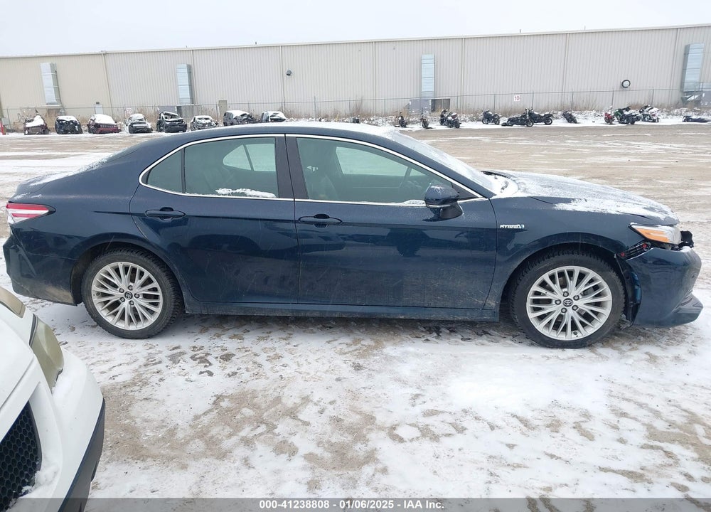 2018 TOYOTA CAMRY HYBRID VIN: 4T1B21HK3JU506328