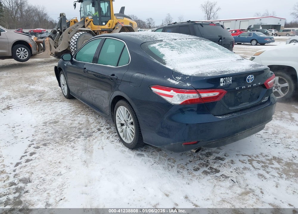 2018 TOYOTA CAMRY HYBRID VIN: 4T1B21HK3JU506328