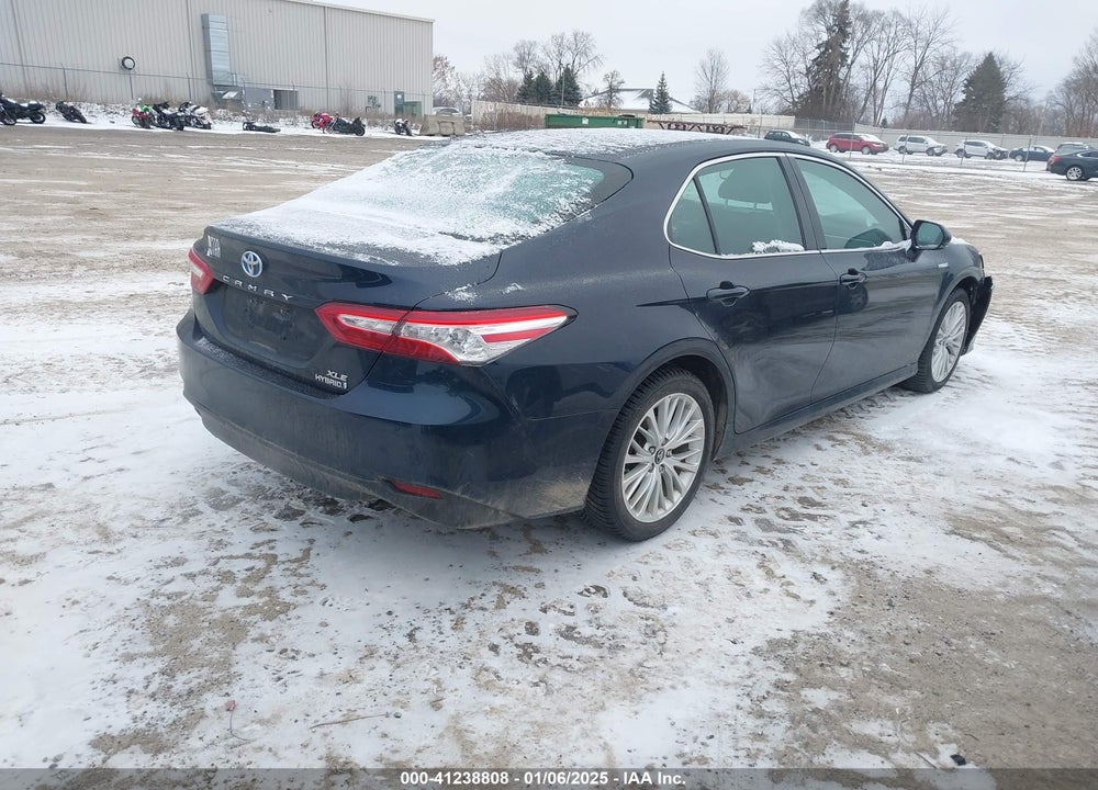 2018 TOYOTA CAMRY HYBRID VIN: 4T1B21HK3JU506328