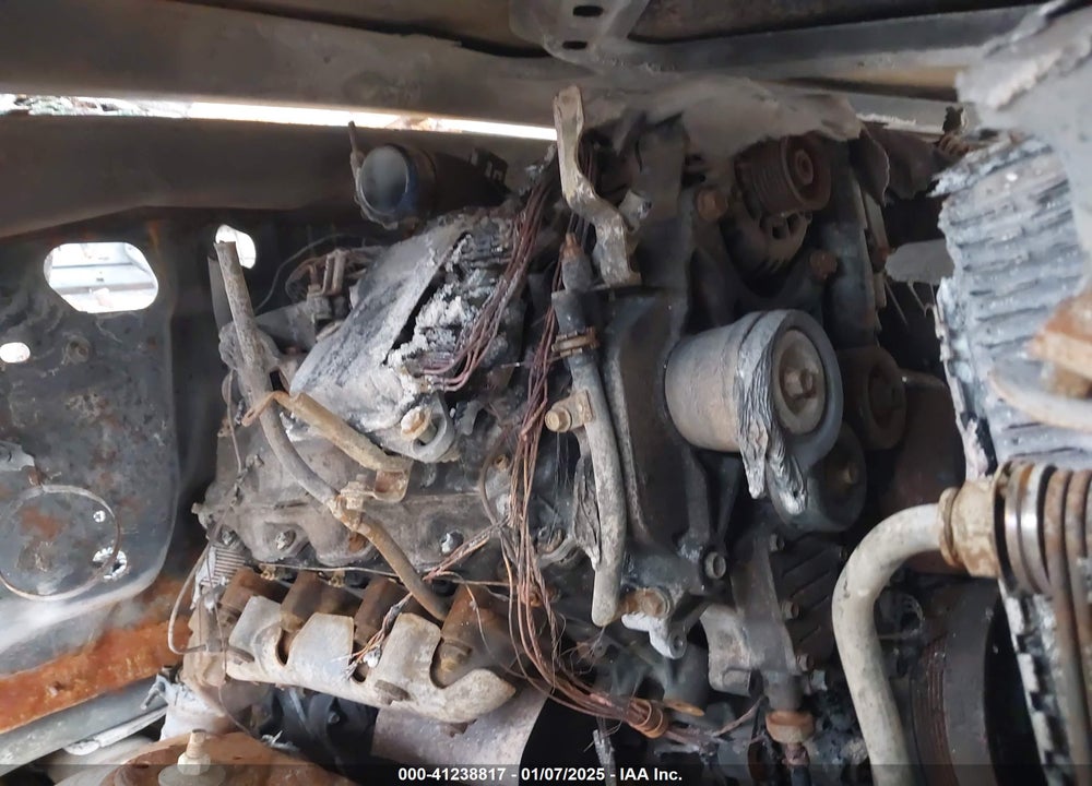 2004 CHEVROLET SILVERADO K2500 HEAVY DUTY VIN: 1GCHK24134E166730