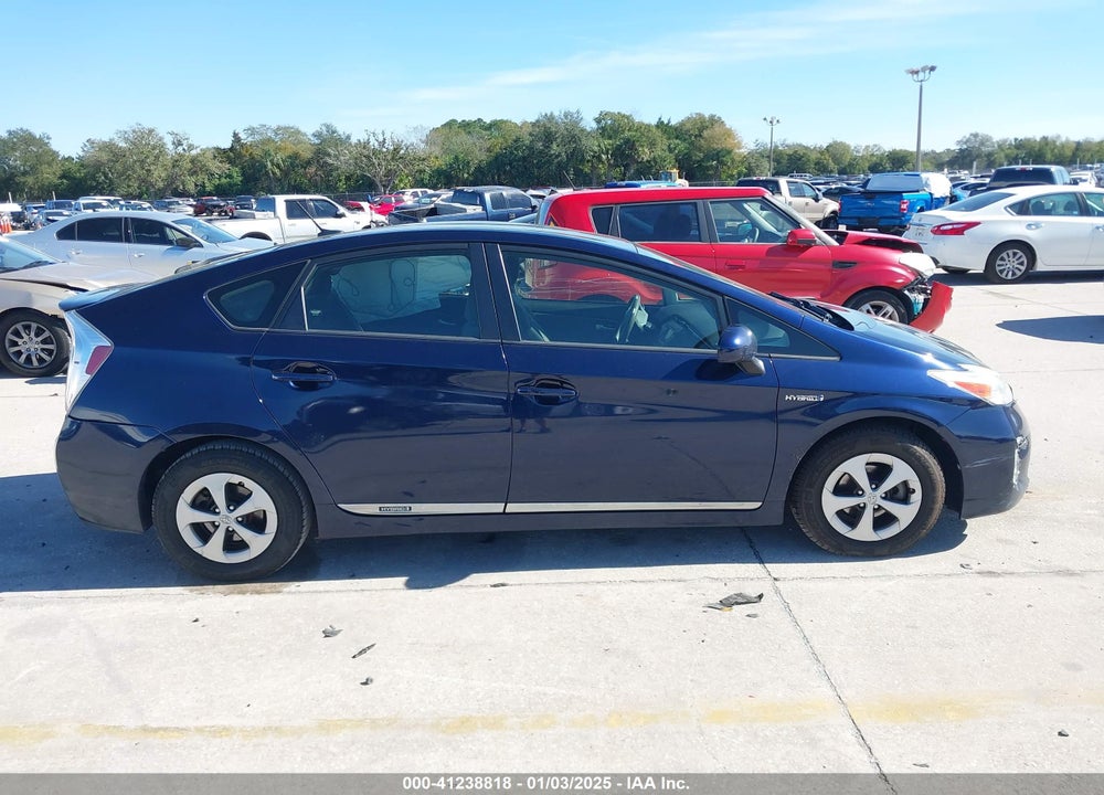 2015 TOYOTA PRIUS VIN: JTDKN3DU6F0427281