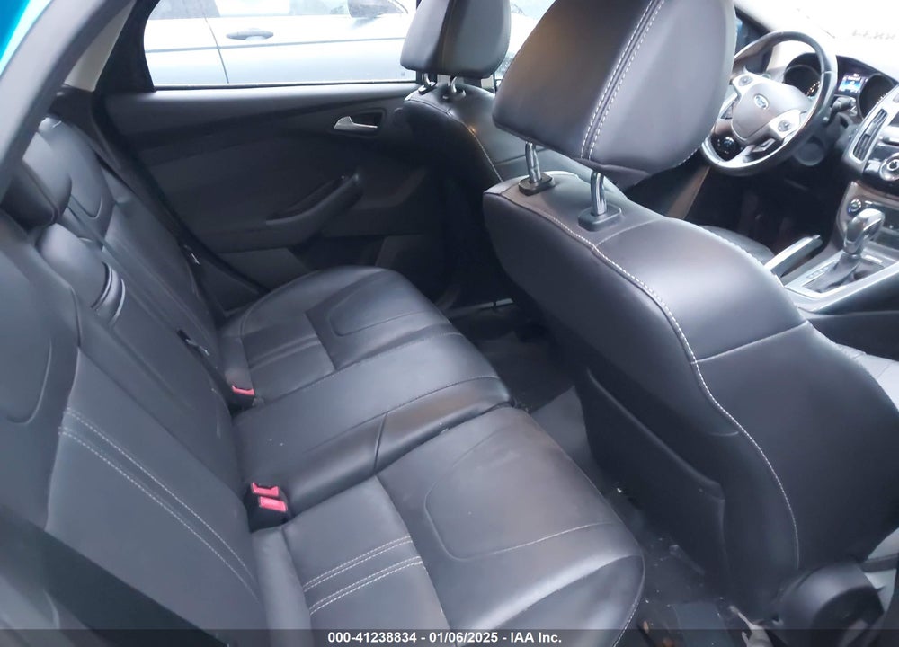 2013 FORD FOCUS TITANIUM VIN: 1FADP3N24DL136568