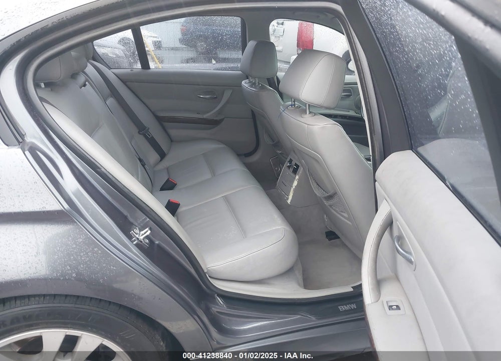 2007 BMW 328I VIN: WBAVA375X7NE26619