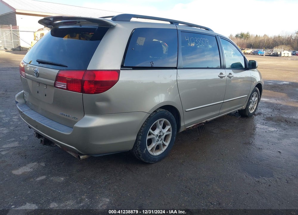 2005 TOYOTA SIENNA XLE VIN: 5TDZA22C35S260940