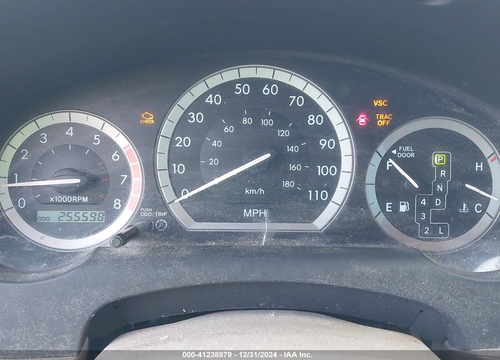 2005 TOYOTA SIENNA XLE VIN: 5TDZA22C35S260940