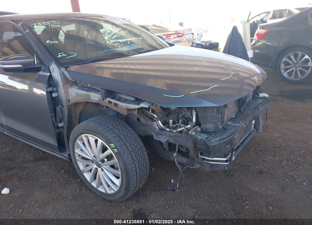 2015 VOLKSWAGEN JETTA 1.8T SE VIN: 3VWD17AJ9FM409275