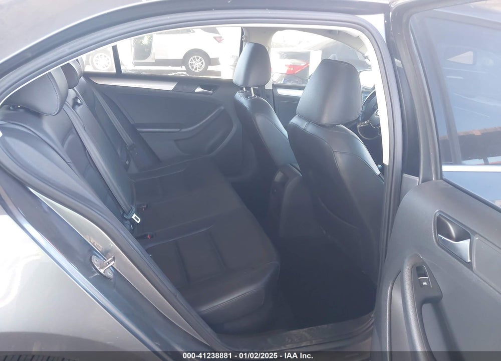 2015 VOLKSWAGEN JETTA 1.8T SE VIN: 3VWD17AJ9FM409275