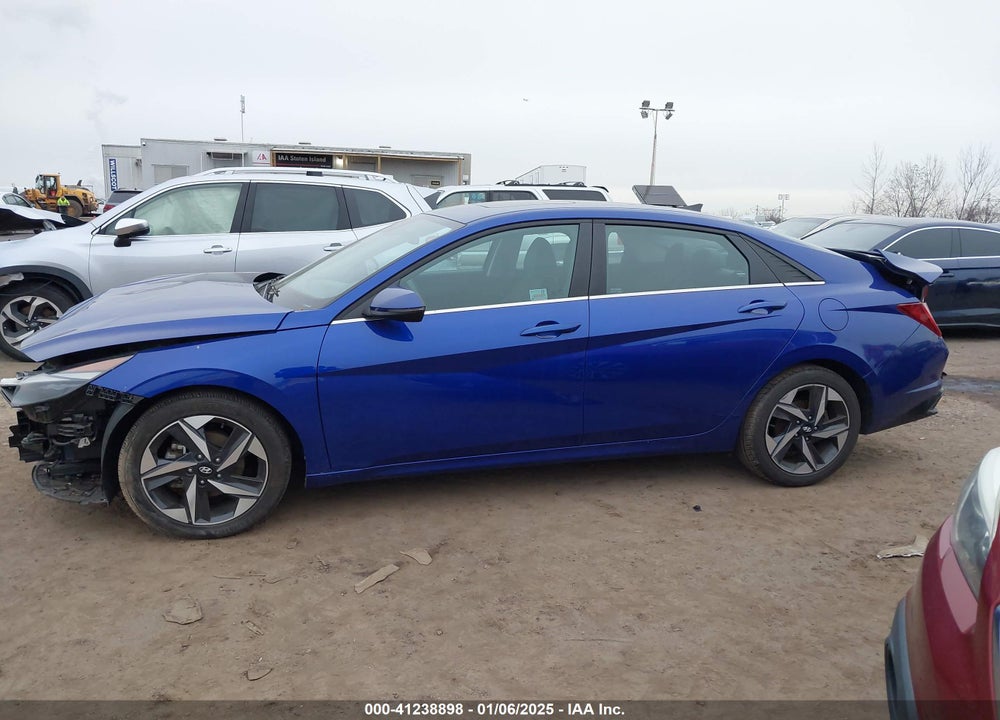 2023 HYUNDAI ELANTRA VIN: KMHLP4AG0PU374652