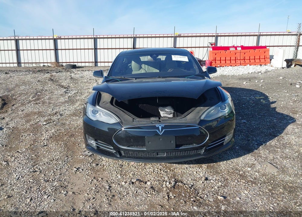 2014 TESLA MODEL S P85 VIN: 5YJSA1H12EFP66782