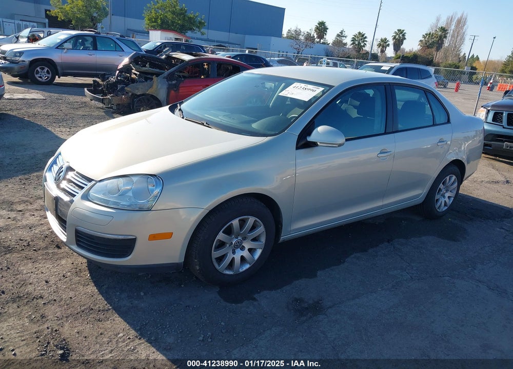 2010 VOLKSWAGEN JETTA VIN: 3VWJZ7AJ0AM060706