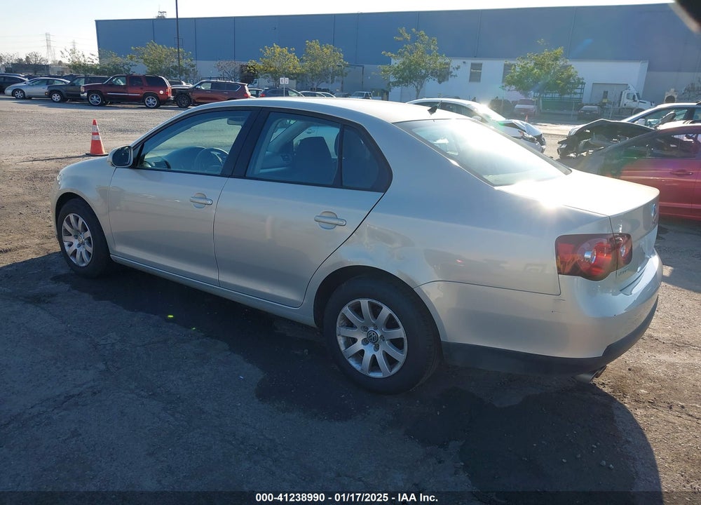2010 VOLKSWAGEN JETTA VIN: 3VWJZ7AJ0AM060706