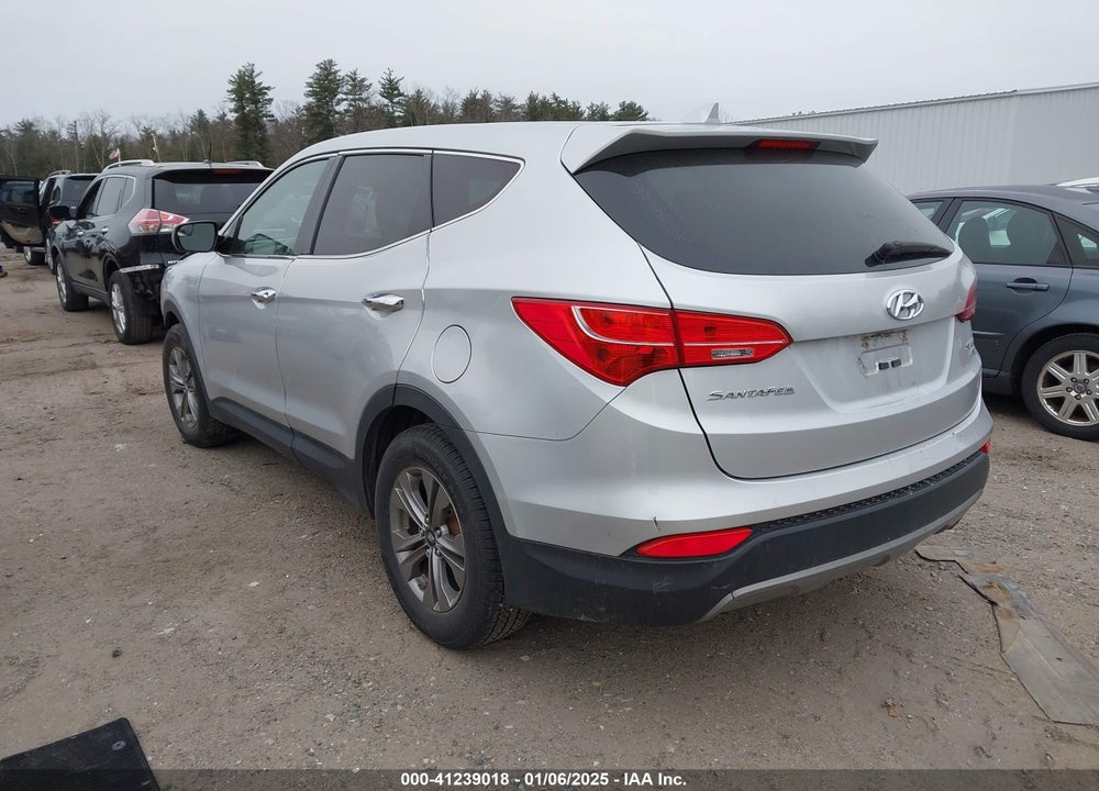 2016 HYUNDAI SANTA FE SPORT 2.4L VIN: 5XYZTDLB5GG360310