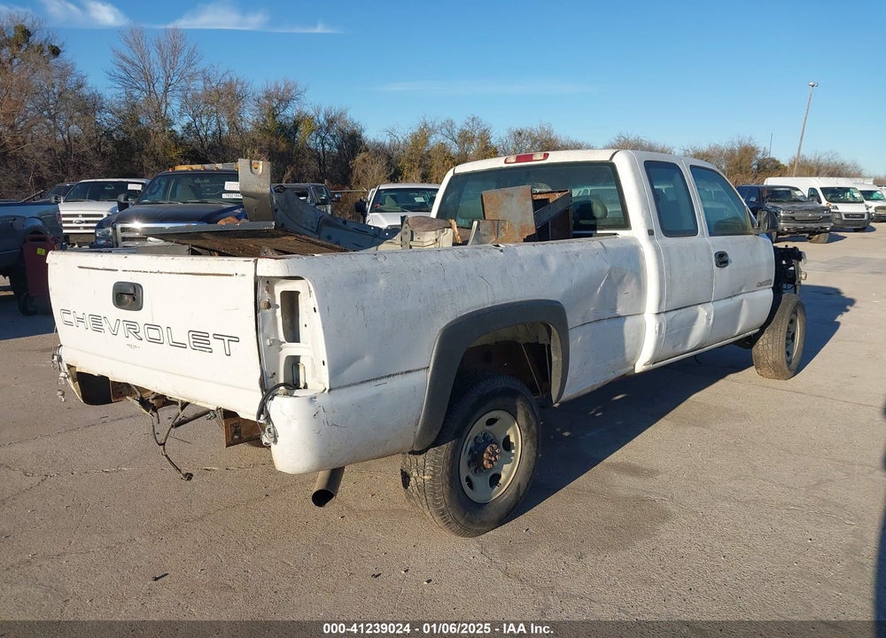 2001 CHEVROLET SILVERADO 2500HD VIN: 1GCHC29U01E299828