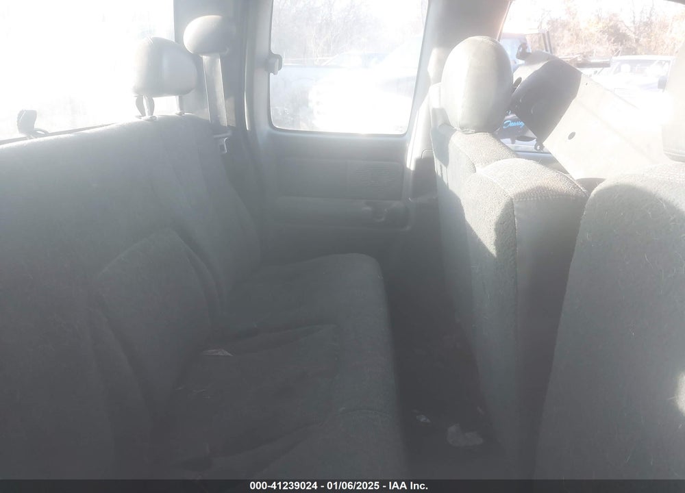 2001 CHEVROLET SILVERADO 2500HD VIN: 1GCHC29U01E299828