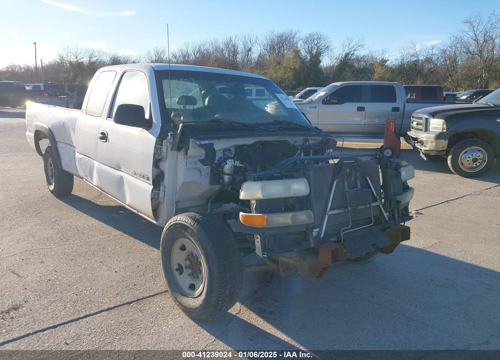 2001 CHEVROLET SILVERADO 2500HD VIN: 1GCHC29U01E299828