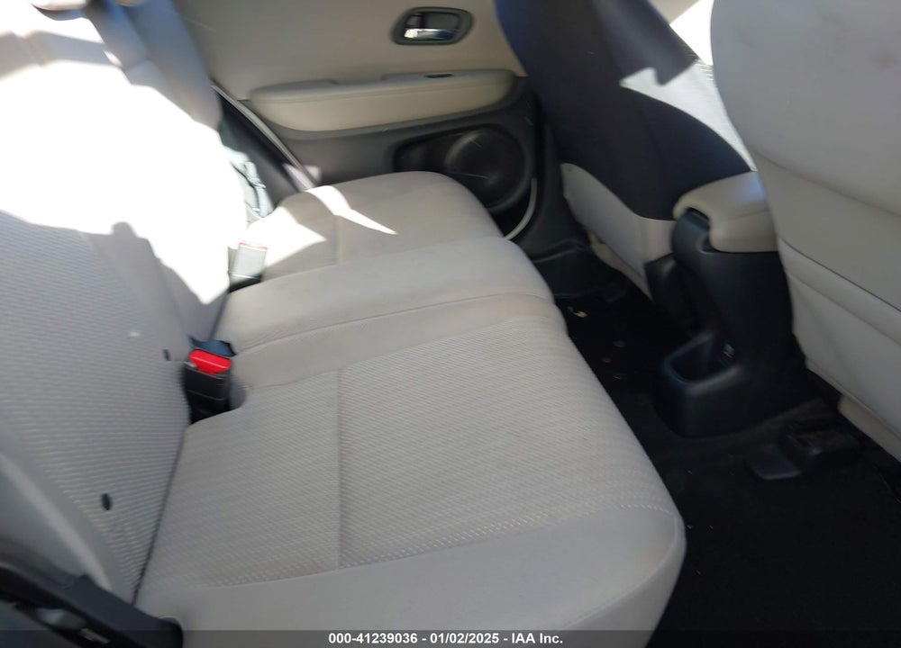2016 HONDA HR-V LX VIN: 3CZRU6H33GM729415