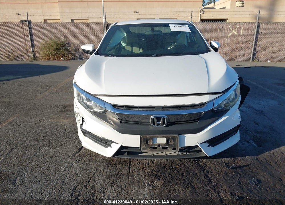 2018 HONDA CIVIC LX VIN: 2HGFC4B57JH300828