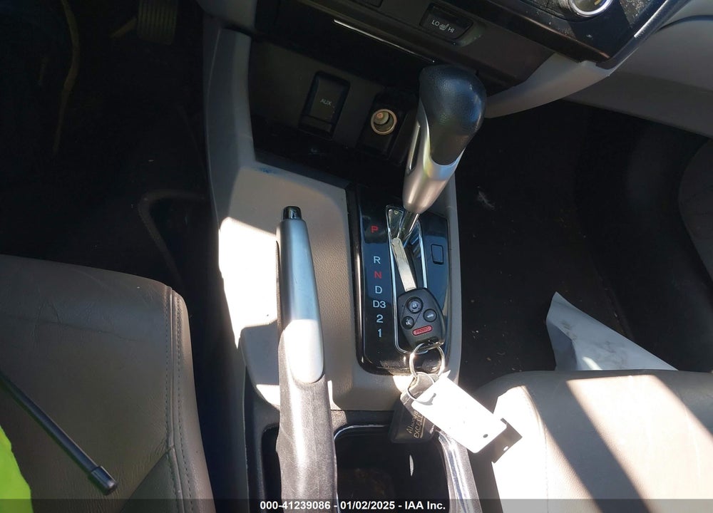 2013 HONDA CIVIC EX-L VIN: 19XFB2F97DE203616