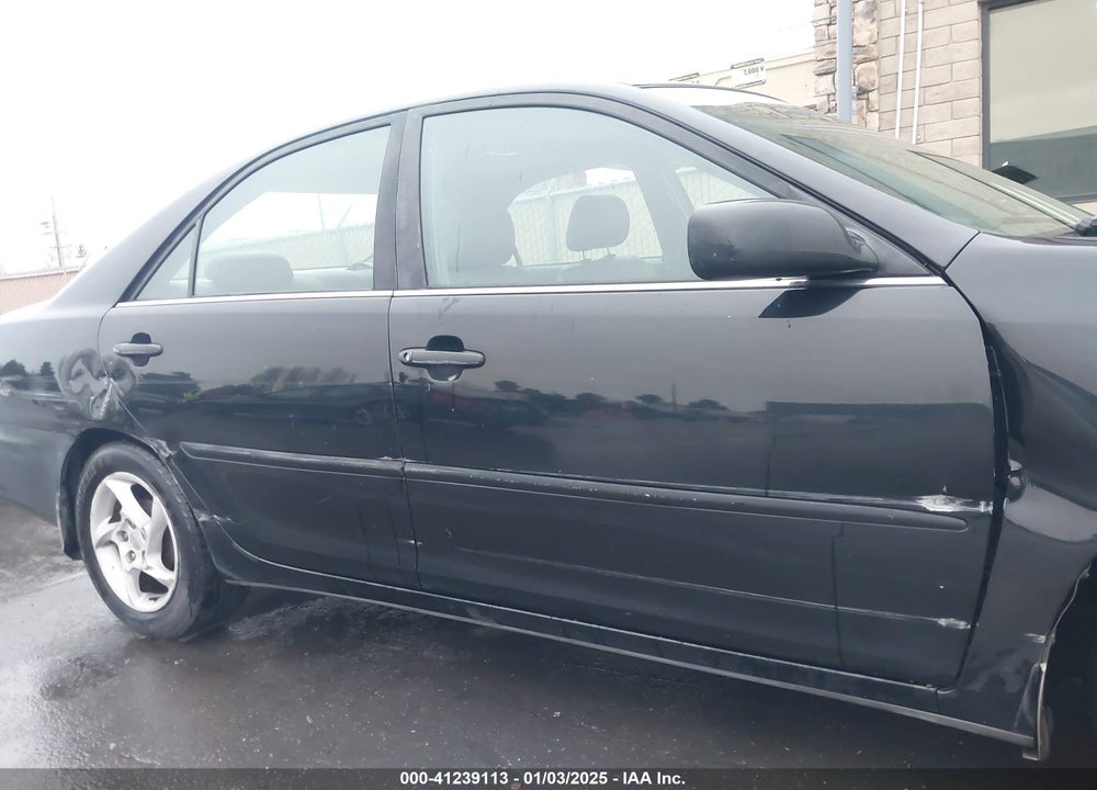 2002 TOYOTA CAMRY LE VIN: 4T1BE32K72U115597