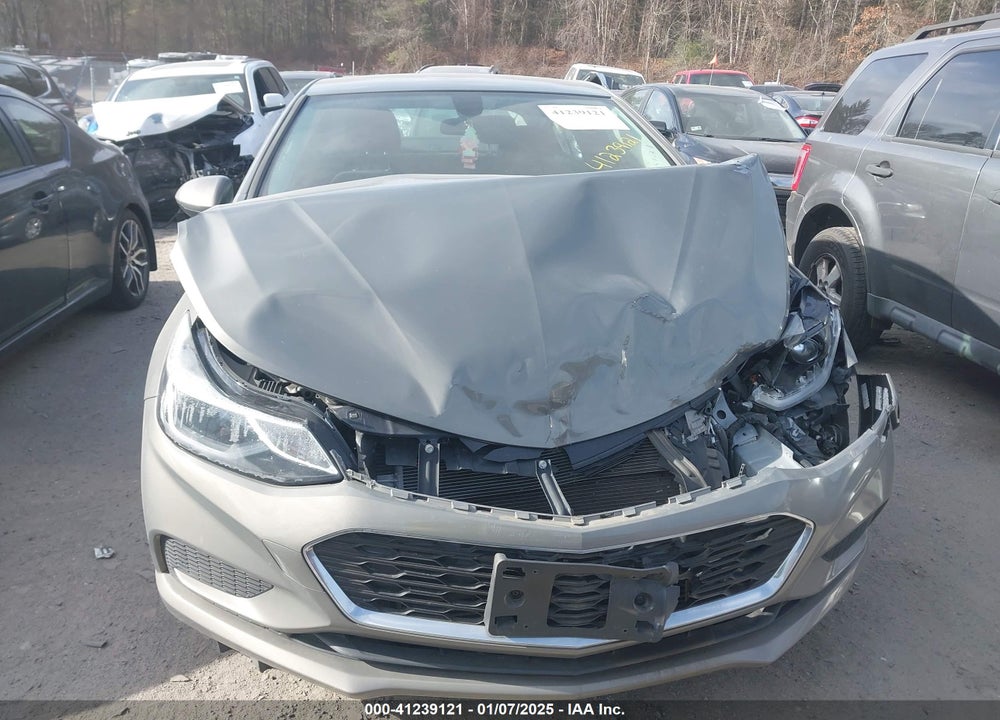 2017 CHEVROLET CRUZE VIN: 1G1BE5SM4H7277785