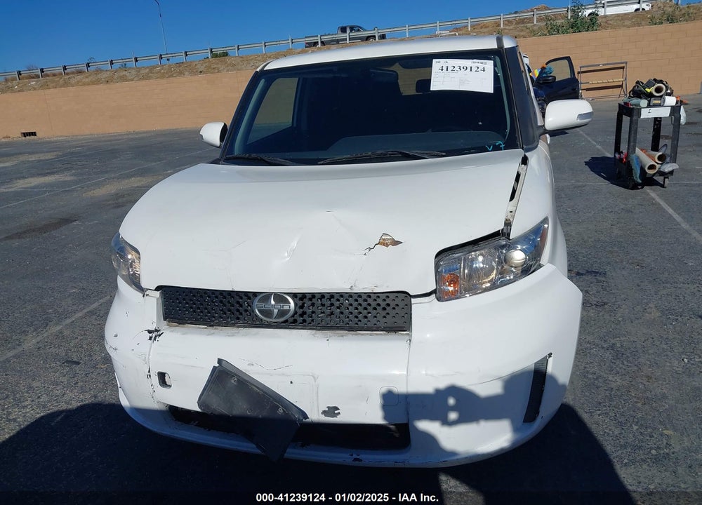 2008 SCION XB VIN: JTLKE50E881050559