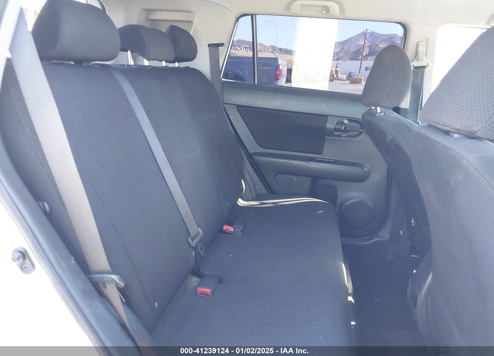 2008 SCION XB VIN: JTLKE50E881050559