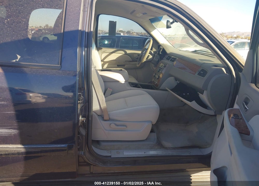 2007 CHEVROLET TAHOE LT VIN: 1GNFC13J57R106100