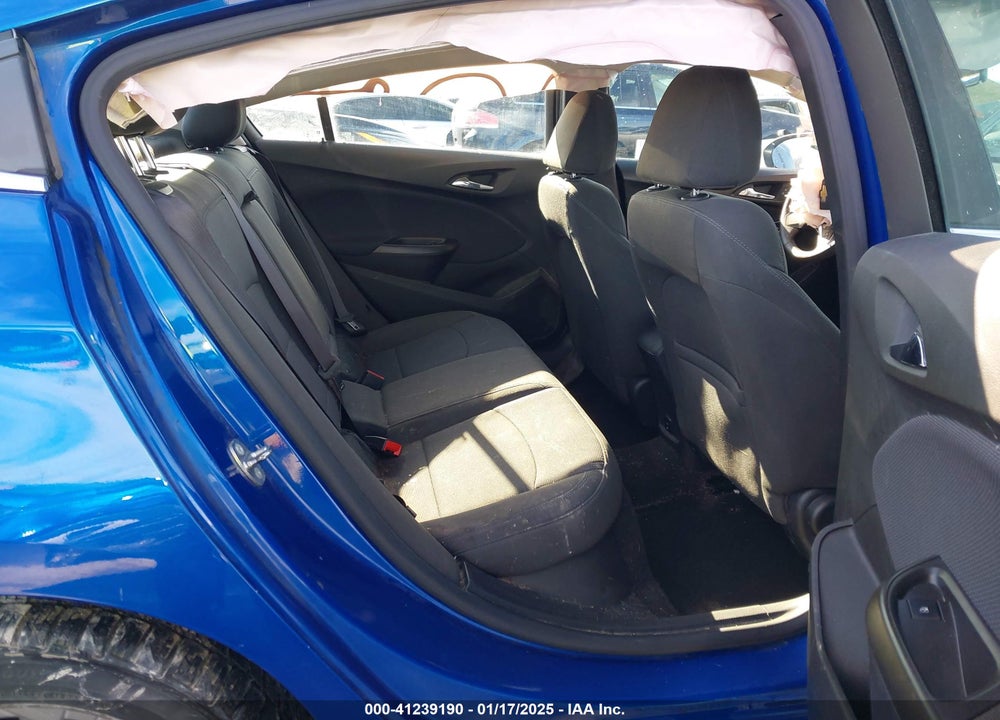 2017 CHEVROLET CRUZE VIN: 1G1BE5SM8H7255529