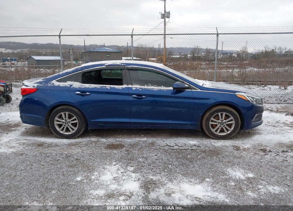 2016 HYUNDAI SONATA SE VIN: 5NPE24AFXGH410215