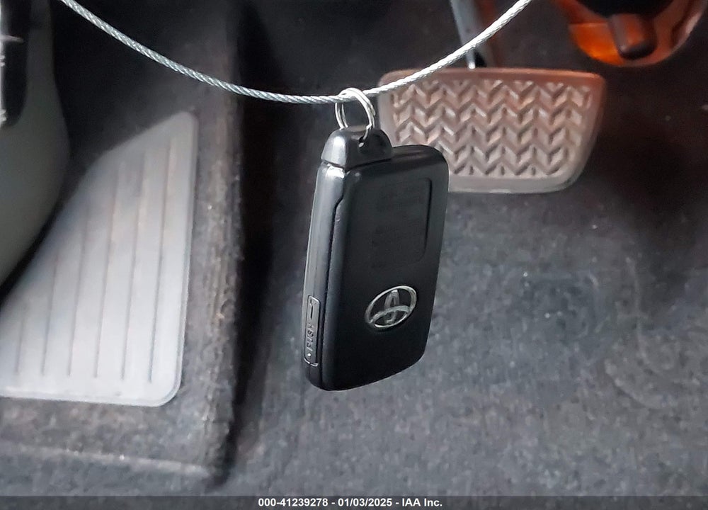 2015 TOYOTA PRIUS VIN: JTDKN3DU4F1959137